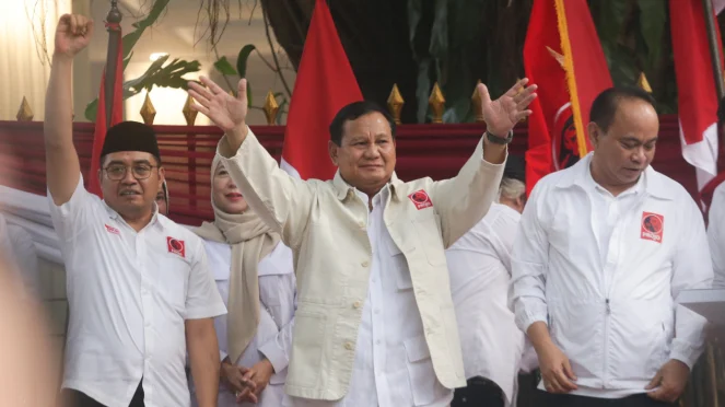 Dukungan Resmi Relawan Pro Jokowi Beralih ke Capres Prabowo Subianto di Pilpres 2024 – Deliknews.com