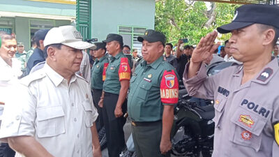 Prabowo Menyerahkan Ratusan Kendaraan Dinas TNI dan Polri Saat Tiba di Tuban