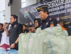 Polres Tangsel Mengamankan 27,7 Kg Ganja Siap Edar pada Malam Tahun Baru