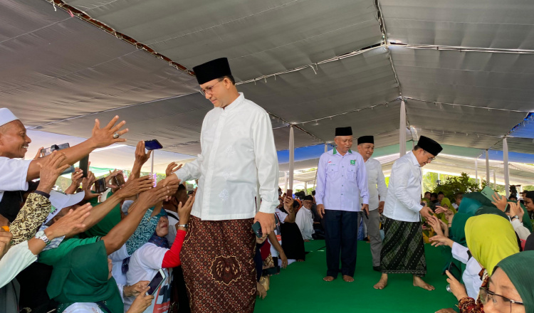 AMIN Berjanji untuk Mengatasi Kelangkaan Pupuk di Tuban