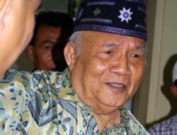 Jenderal TNI (Purn) Aloysius Benedictus Mboi, Pemimpin Militer Terkemuka