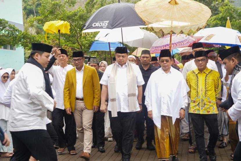 Airlangga Hartarto Mengesahkan Program Gibran untuk Meningkatkan Pemahaman Al-Quran di Indonesia