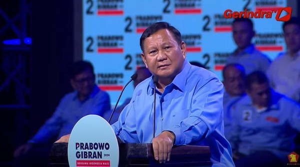 Makan Siang Prabowo dan Gibran Menggunakan Barang Impor