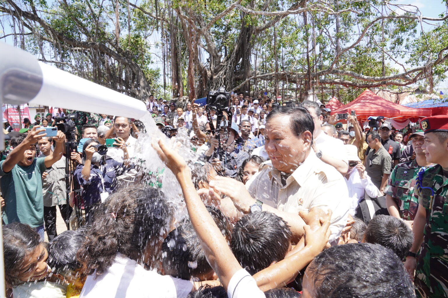 Prabowo Subianto’s Service to Society and Humanity