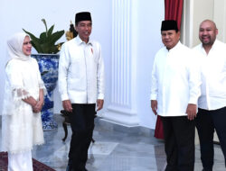 Prabowo Subianto dan Jokowi Bersama-sama Sarapan di Istana Negara pada Hari Kedua Lebaran