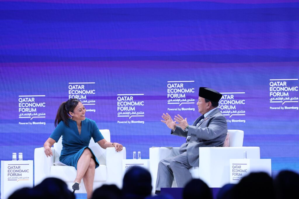 Prabowo Subianto Memberikan Penjelasan Komprehensif tentang Demokrasi dalam Kepemimpinannya, Mendapat Apresiasi di Qatar Economic Forum