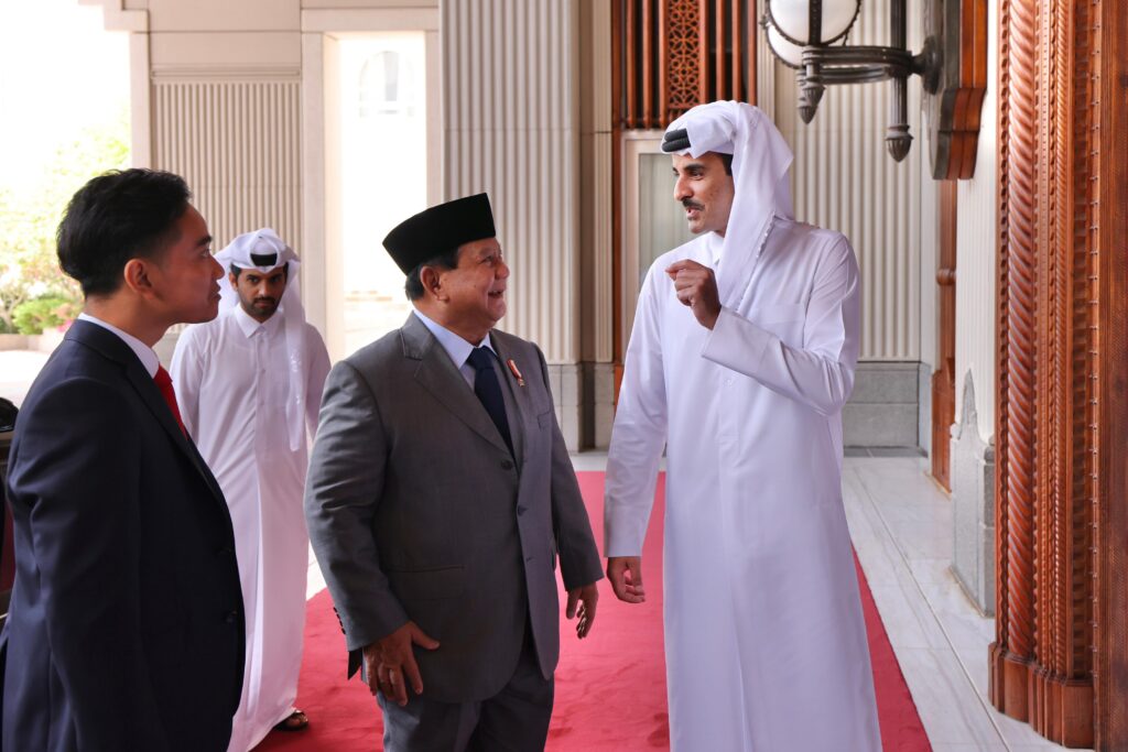 Prabowo Subianto and Gibran Rakabuming Raka Hold Meeting with Emir of Qatar and Qatar Prime Minister to Discuss Cooperation and Gaza Situation