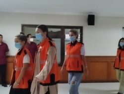 Imigrasi Diamankan Puluhan Bule yang Berusaha Rebut Sektor UMKM di Bali