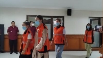 Imigrasi Diamankan Puluhan Bule yang Berusaha Rebut Sektor UMKM di Bali