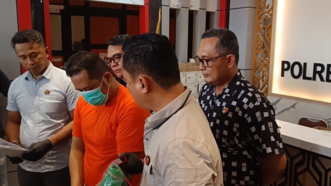 Taufik Hidayat Terancam Ditangkap karena Membuat Hoaks karena Takut Terbongkar Selingkuhannya