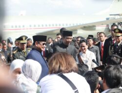 Prabowo Subianto accompanies Jokowi to Halim and expresses well wishes for his future